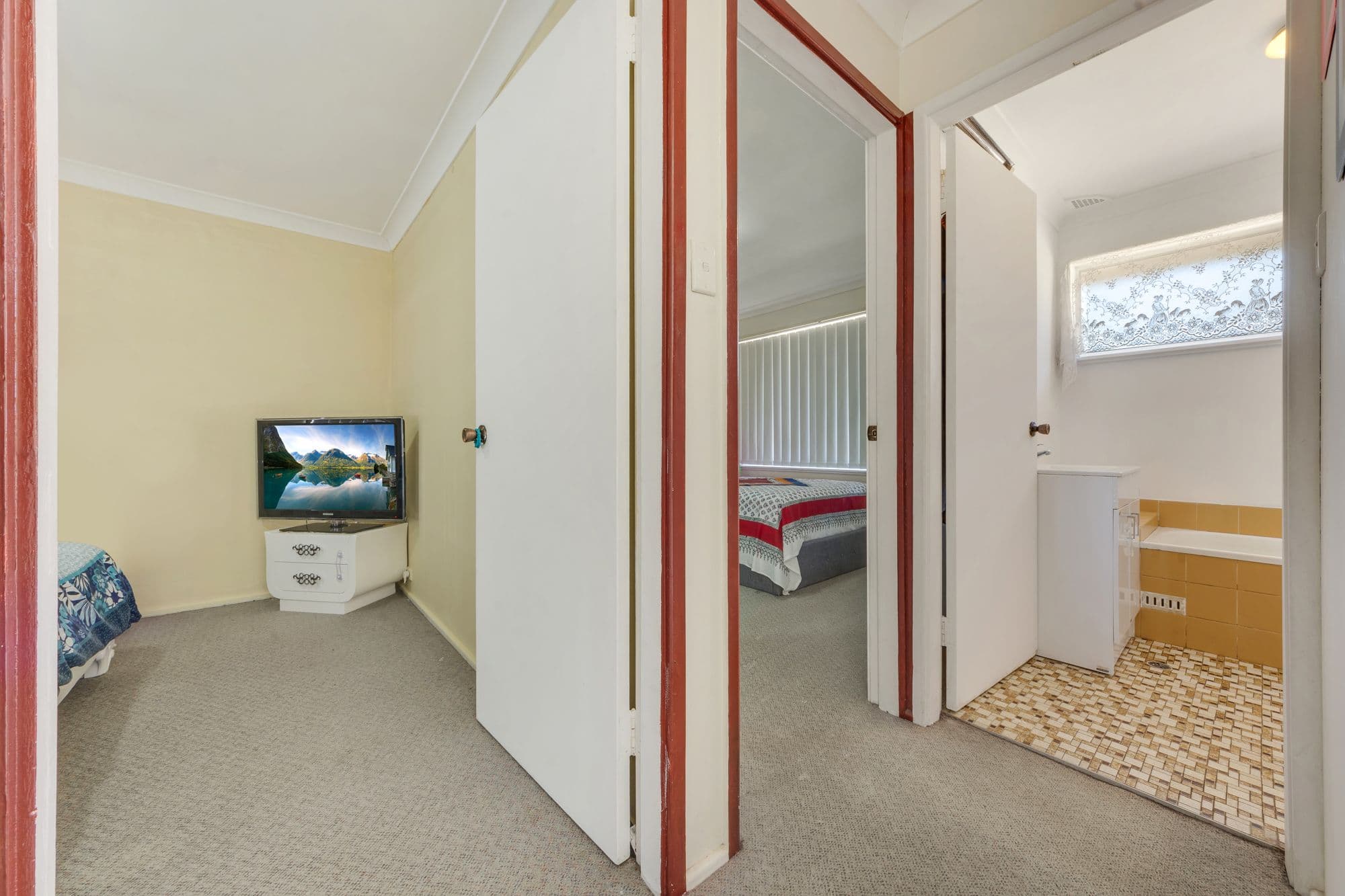4-6 Cumberland Road, Ingleburn NSW 2565, Ingleburn - Thumbnail 7