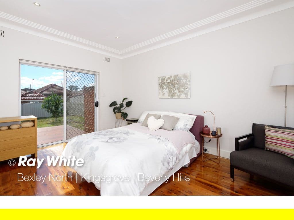 6 Simmons Road, Kingsgrove - Thumbnail 4