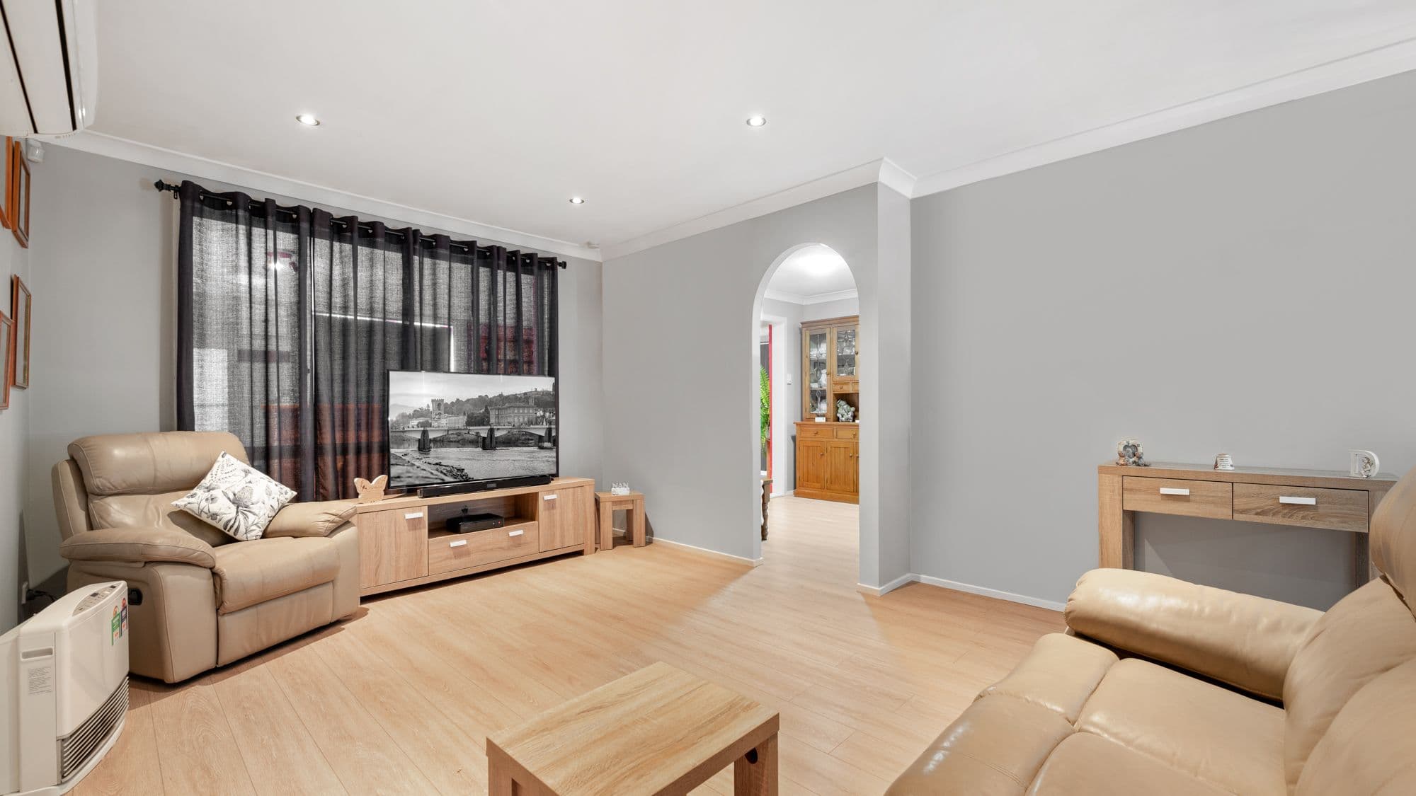 37 Davy Place, St Helens Park NSW 2560, St Helens Park - Thumbnail 2