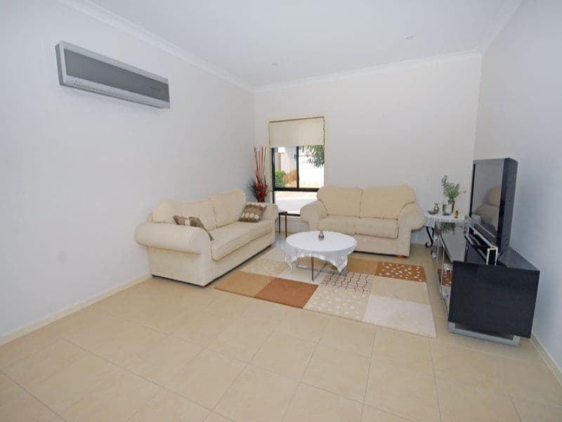 16 Hillcroft Place, BELMONT QLD 4153, Belmont - Thumbnail 5