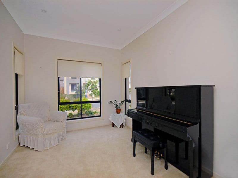16 Hillcroft Place, BELMONT QLD 4153, Belmont - Thumbnail 6