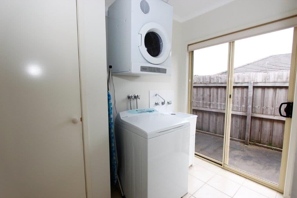 8 Rice Court, Highton VIC 3216, Highton - Thumbnail 5