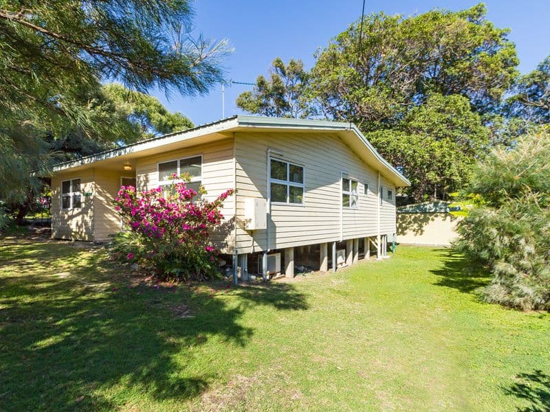89 Mooloomba Road, Point Lookout QLD 4183, Point Lookout - Thumbnail 2