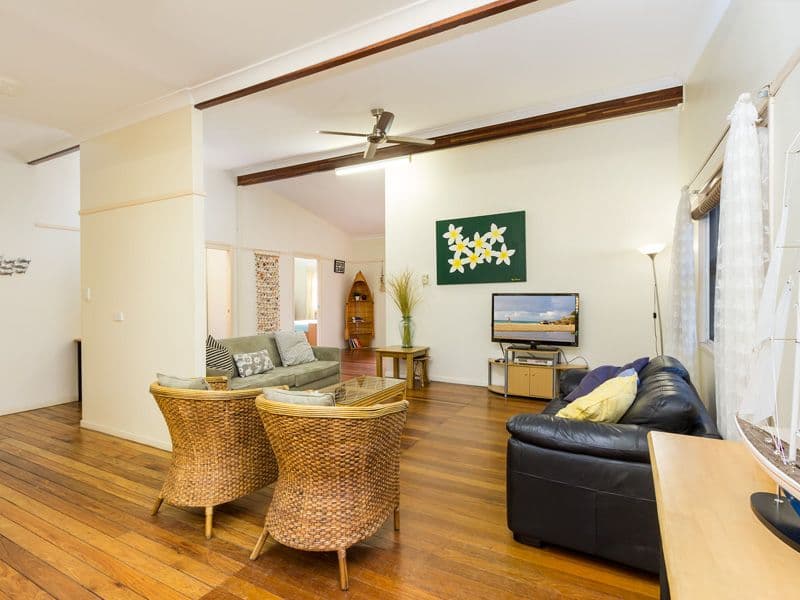 89 Mooloomba Road, Point Lookout QLD 4183, Point Lookout - Thumbnail 5