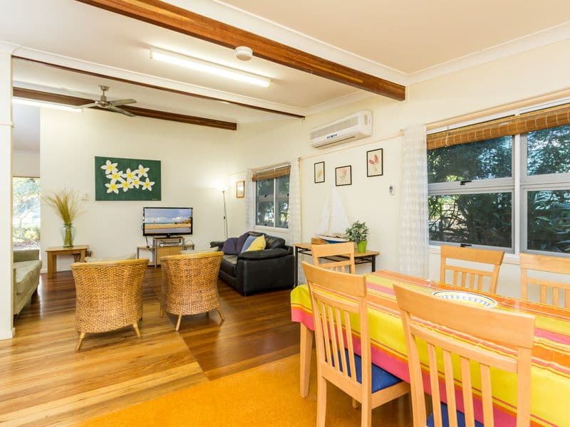 89 Mooloomba Road, Point Lookout QLD 4183, Point Lookout - Thumbnail 6
