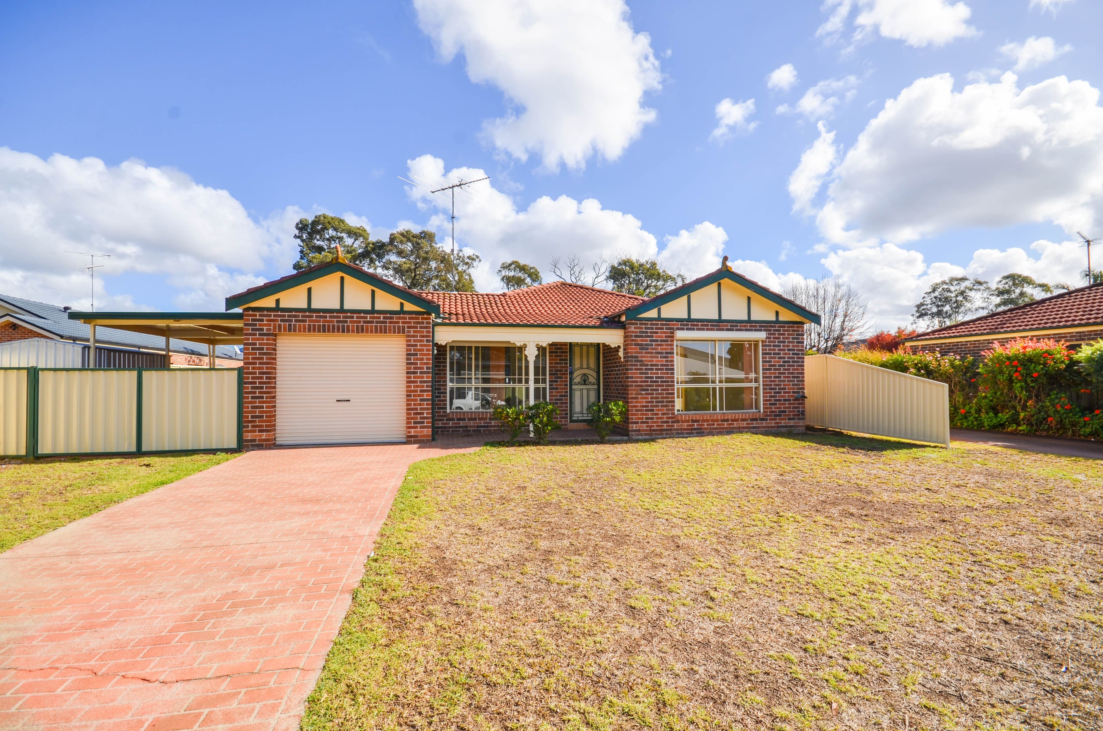 15 Barbour Road, Thirlmere - Image 1