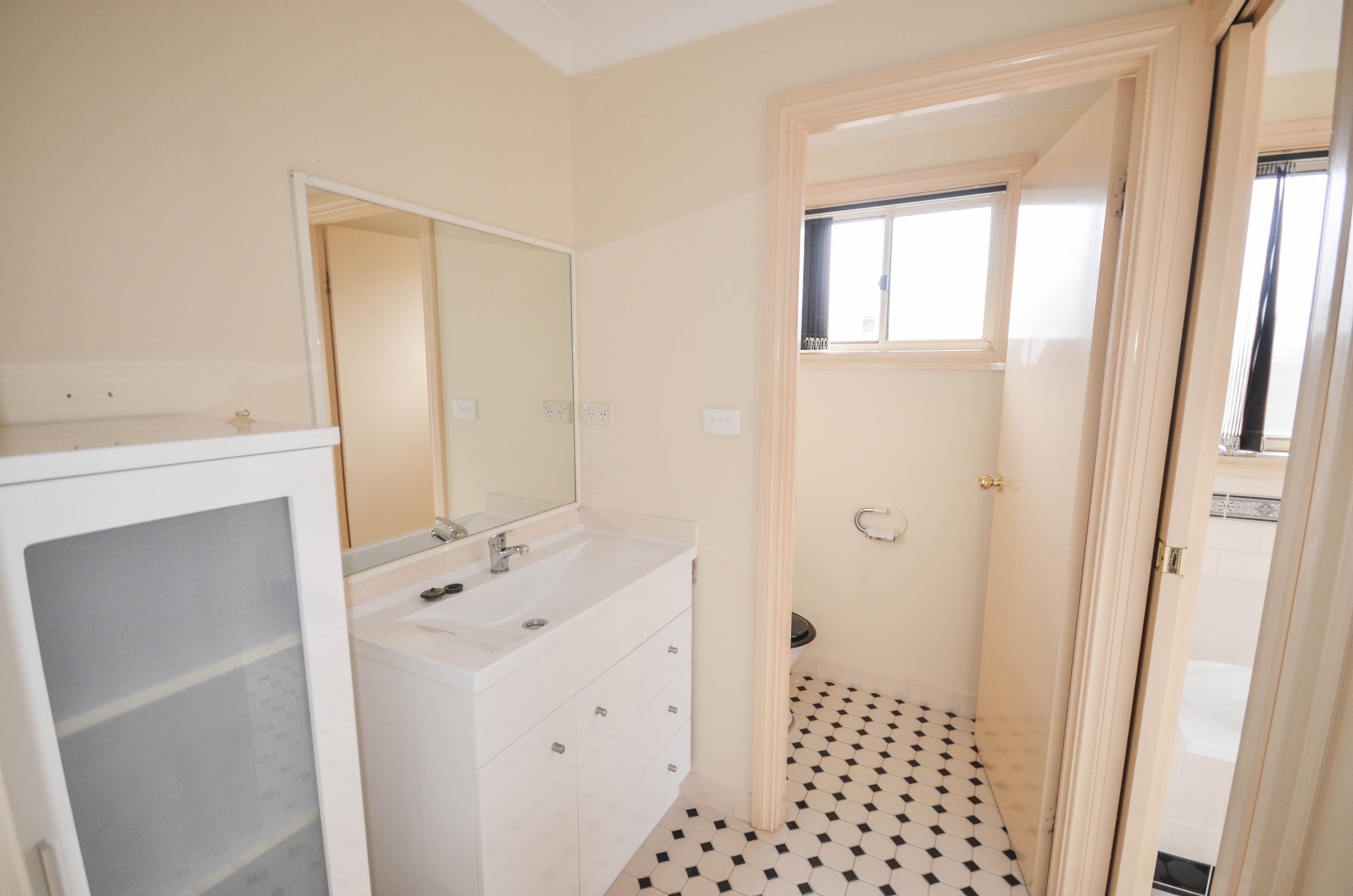 15 Barbour Road, Thirlmere - Thumbnail 4