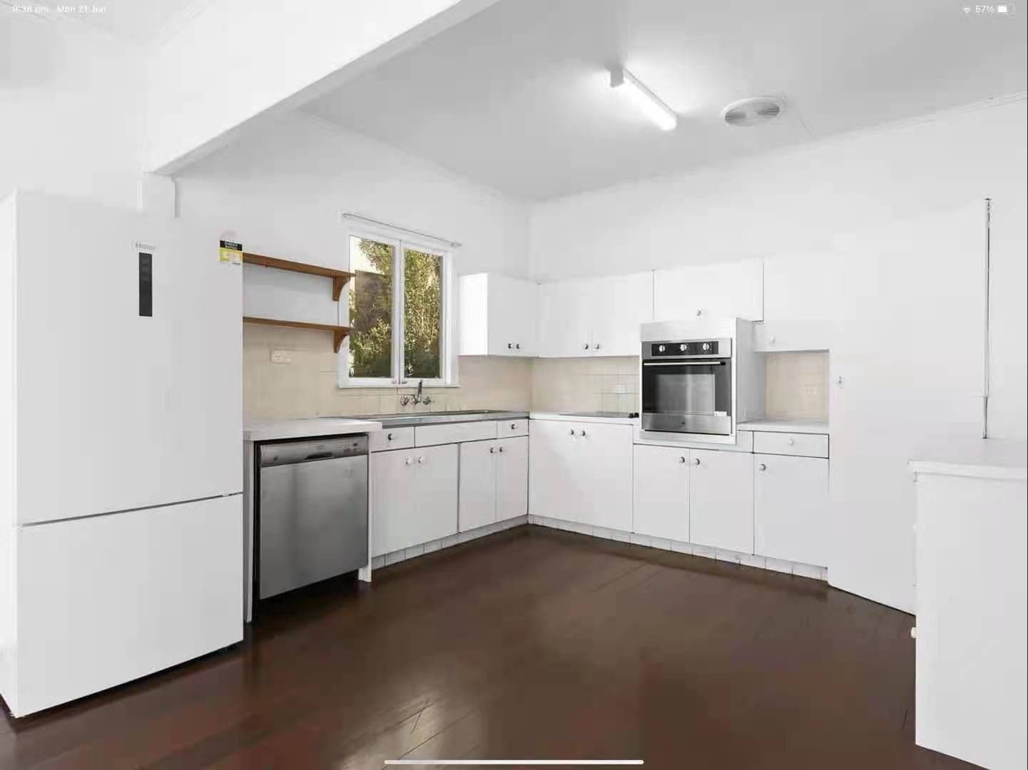 1 Harcourt Crescent, Southport QLD 4215, Southport - Thumbnail 4