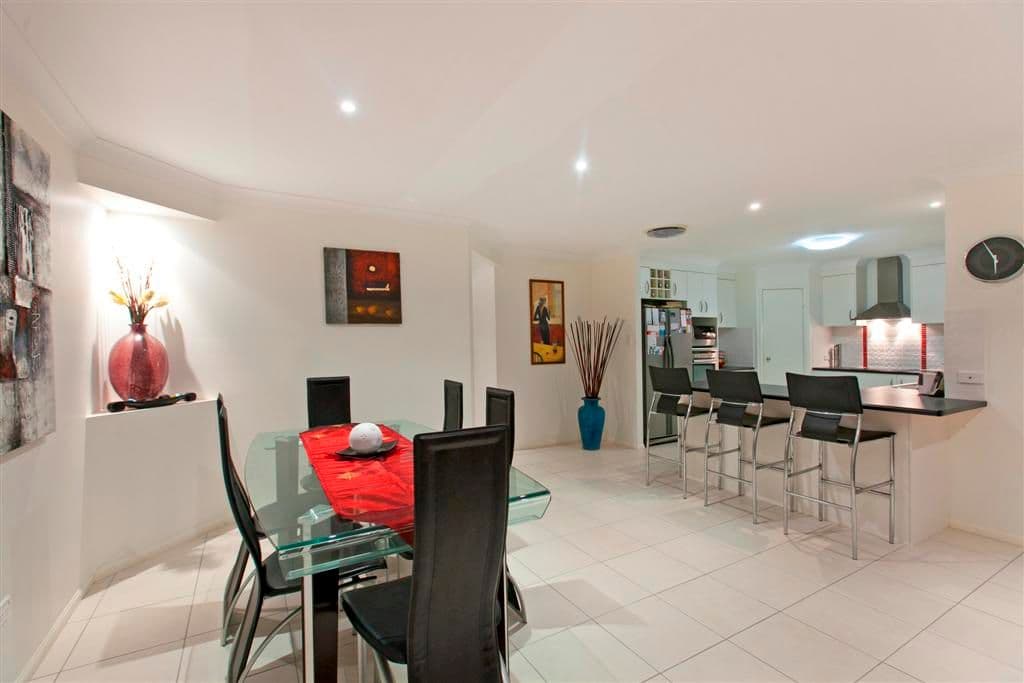 19 Bryce Place, BIRKDALE QLD 4159, Birkdale - Thumbnail 8