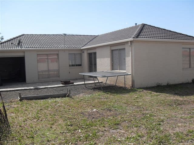 81 Willmott Drive, CRAIGIEBURN VIC 3064, Craigieburn - Thumbnail 4