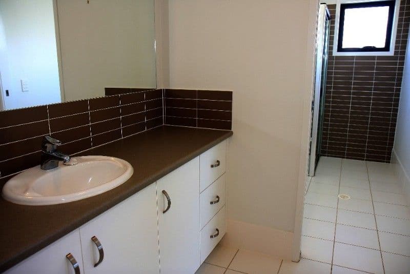 21 Joseph Place, ORMISTON QLD 4160, Ormiston - Thumbnail 8
