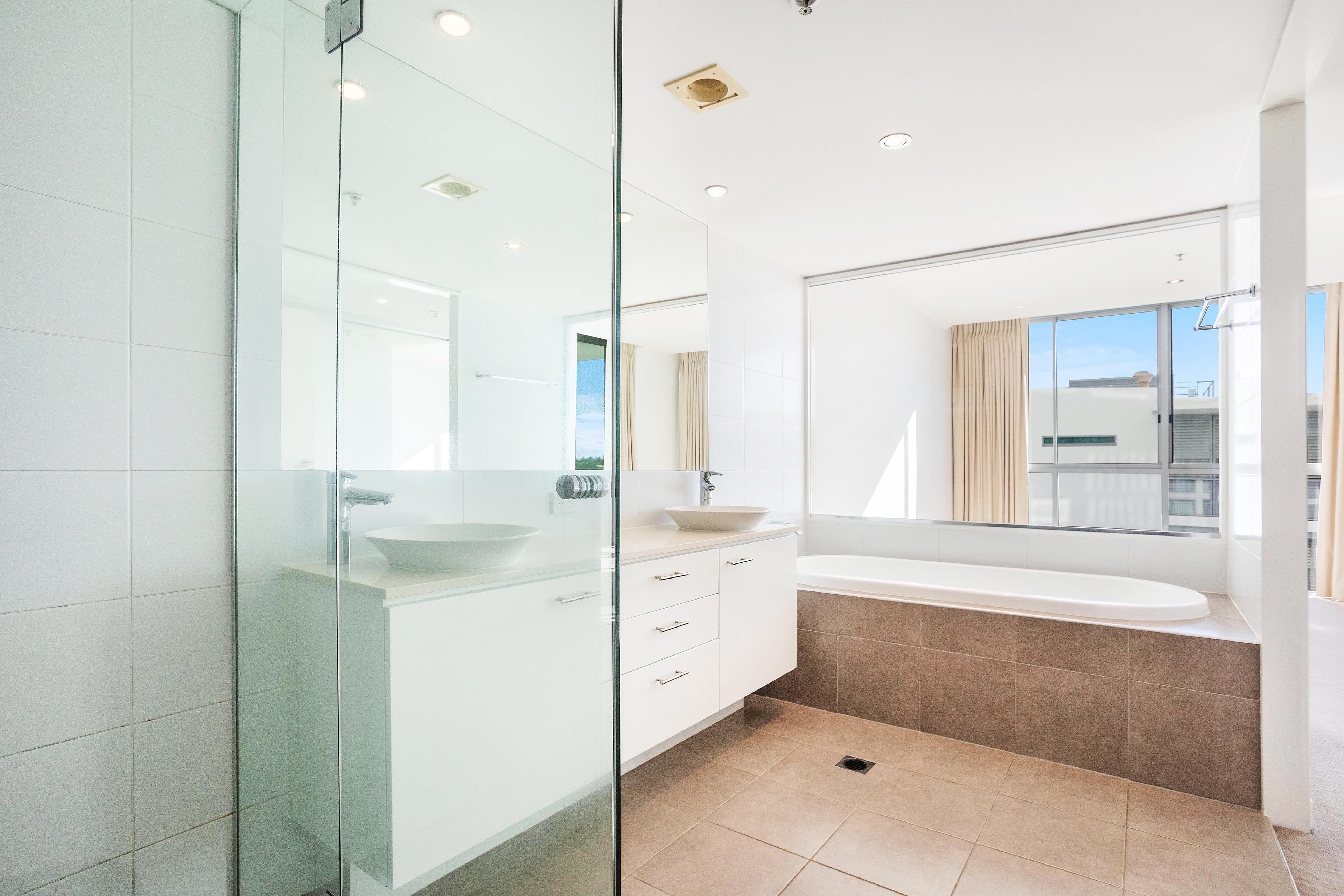 33 T E Peters Drive 'Freshwater Point', Broadbeach Waters QLD 4218, Broadbeach Waters - Thumbnail 8