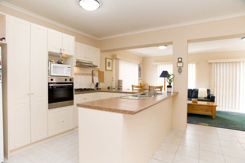 13 Simon Court, EPPING VIC 3076, Epping - Thumbnail 2