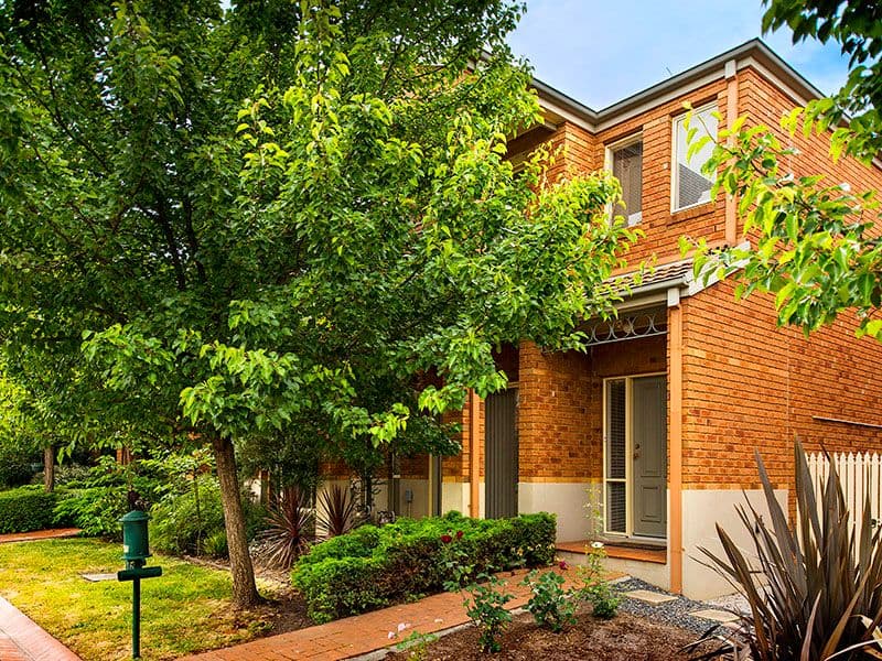 18 St Laurent Rise, KNOXFIELD VIC 3180, Knoxfield - Image 1