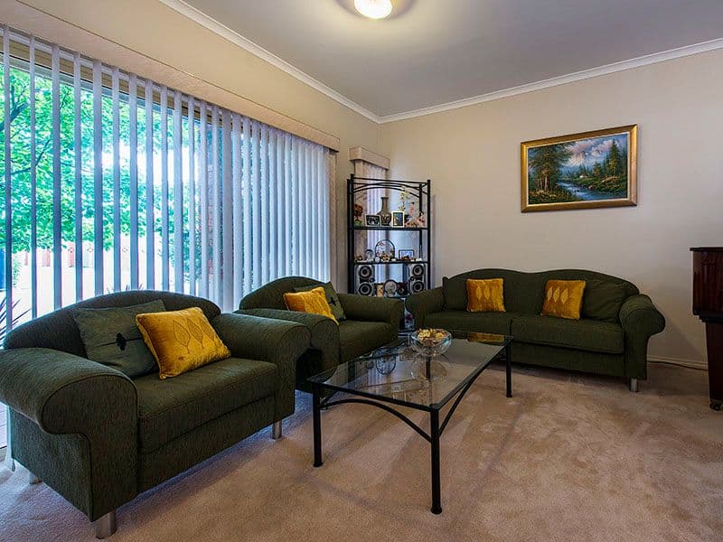 18 St Laurent Rise, KNOXFIELD VIC 3180, Knoxfield - Thumbnail 2