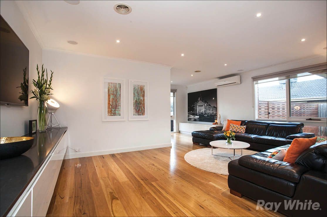 102 Haverbrack Drive, Mulgrave VIC 3170, Mulgrave - Thumbnail 2