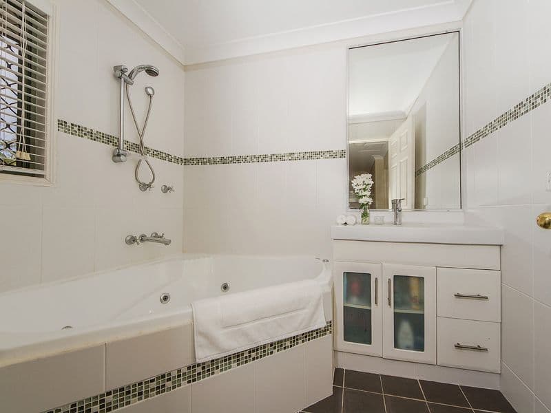 93 Whiting Street, LABRADOR QLD 4215, Labrador - Thumbnail 8