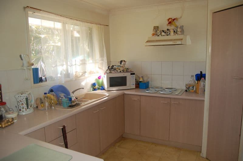 10  Gingko Crescent, REGENTS PARK QLD 4118, Regents Park - Thumbnail 2