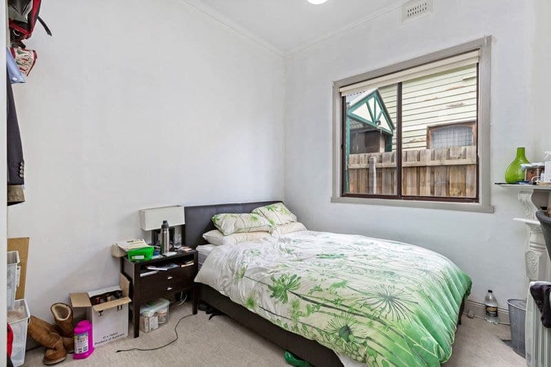 11 Somerville Road, Yarraville - Thumbnail 7