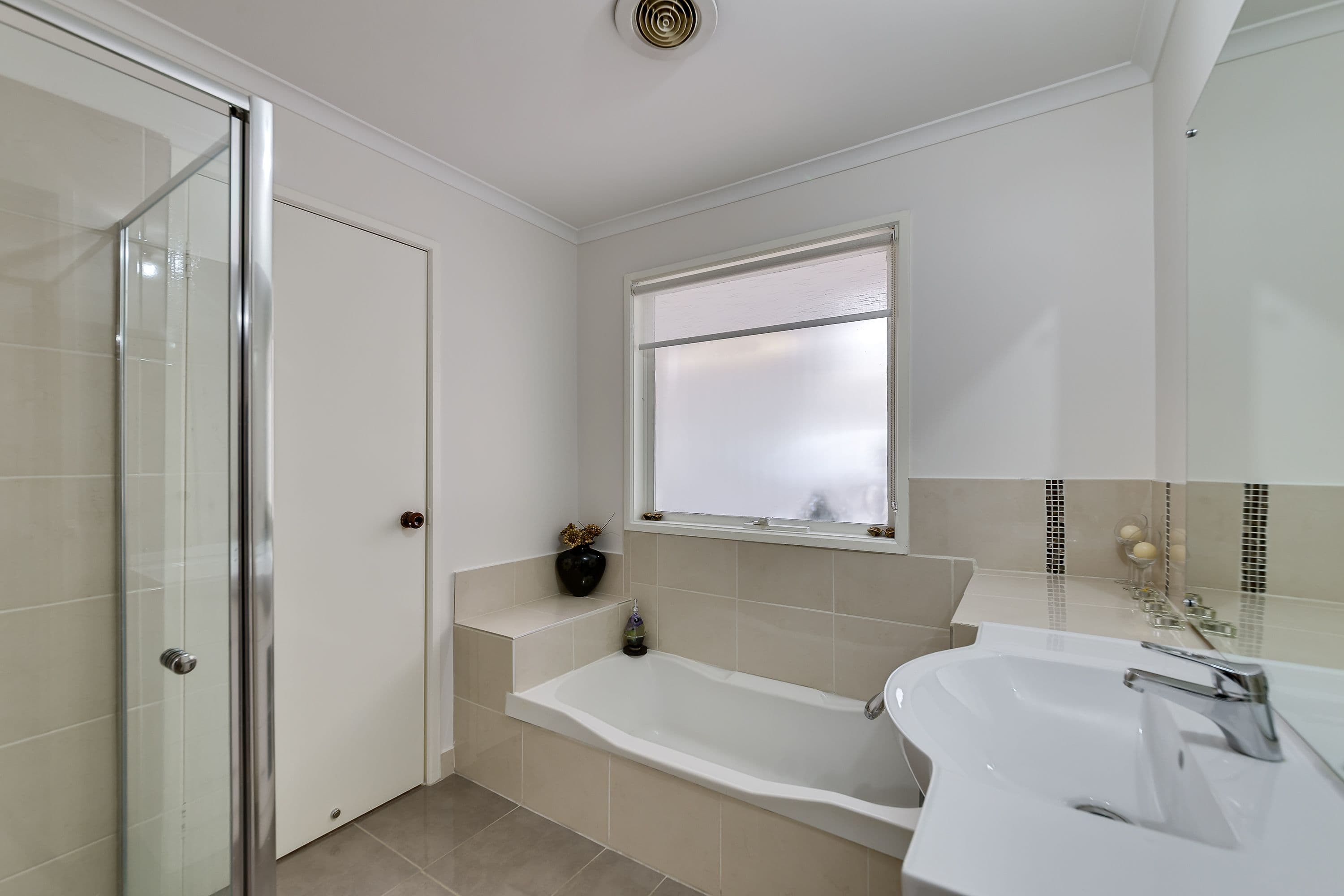 11 Corine Court, Epping VIC 3076, Epping - Thumbnail 8