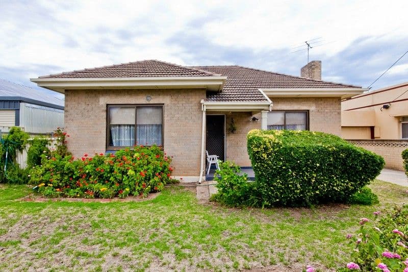 33 Addison Road, Pennington SA 5013, Pennington - Image 1