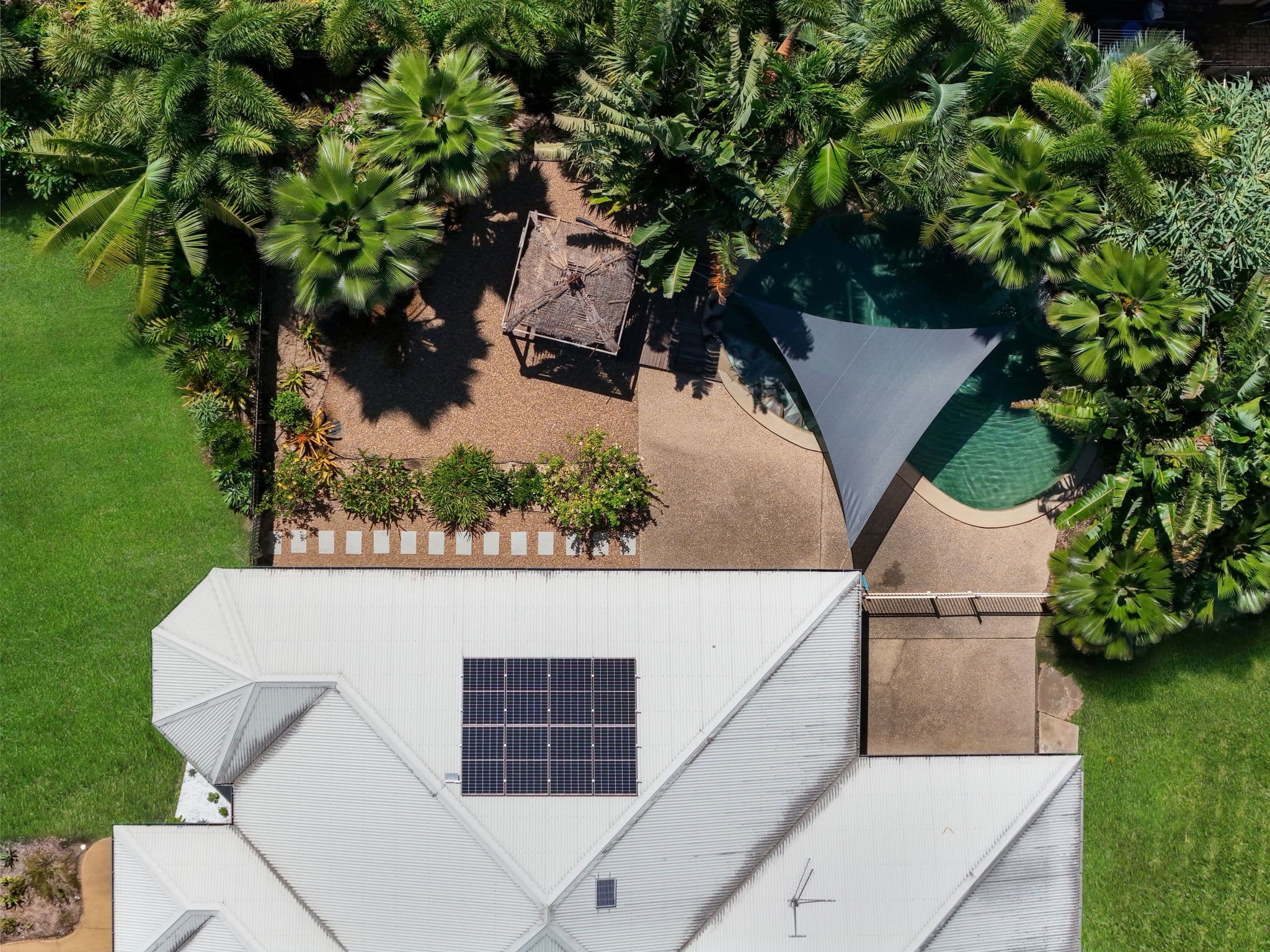 7 Shoalmarra Drive, Mount Low QLD 4818, Mount Low - Thumbnail 2