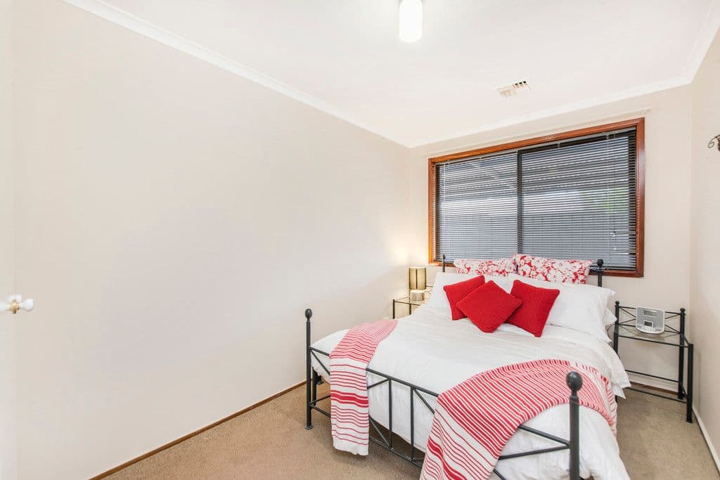 16 Australie Close, Gilmore ACT 2905, Gilmore - Thumbnail 6