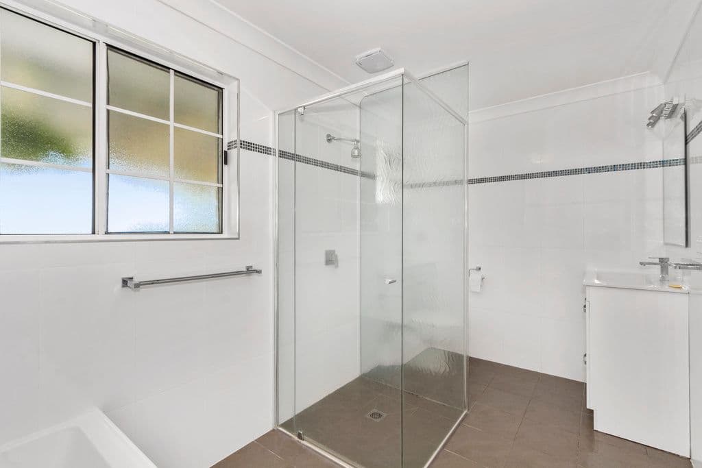 6 Nandina Terrace, Banora Point - Thumbnail 5