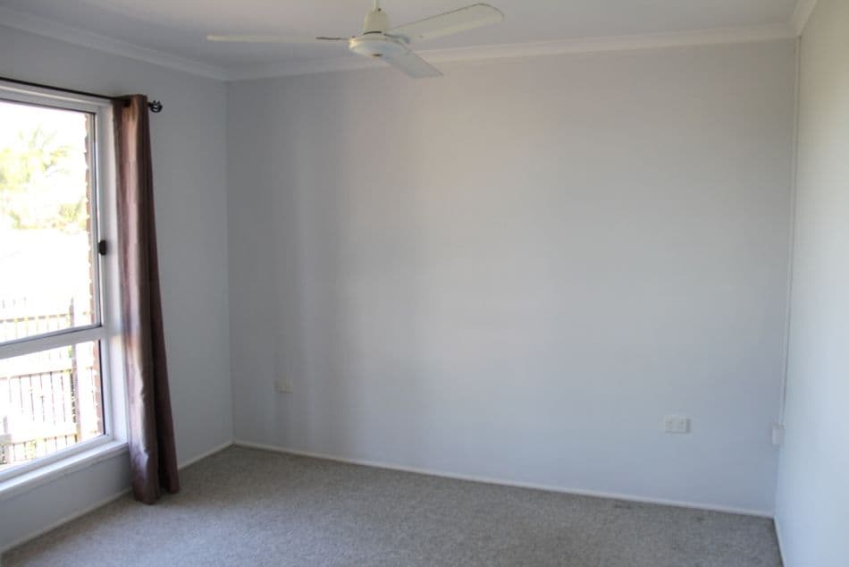 29 DAVINA Street, Boyne Island QLD 4680, Boyne Island - Thumbnail 3