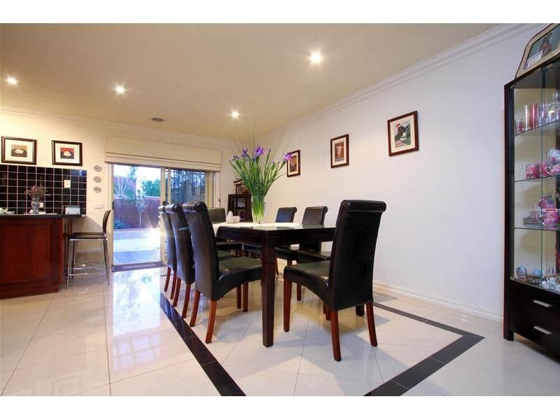 70 Greenhills Road, BUNDOORA VIC 3083, Bundoora - Thumbnail 6