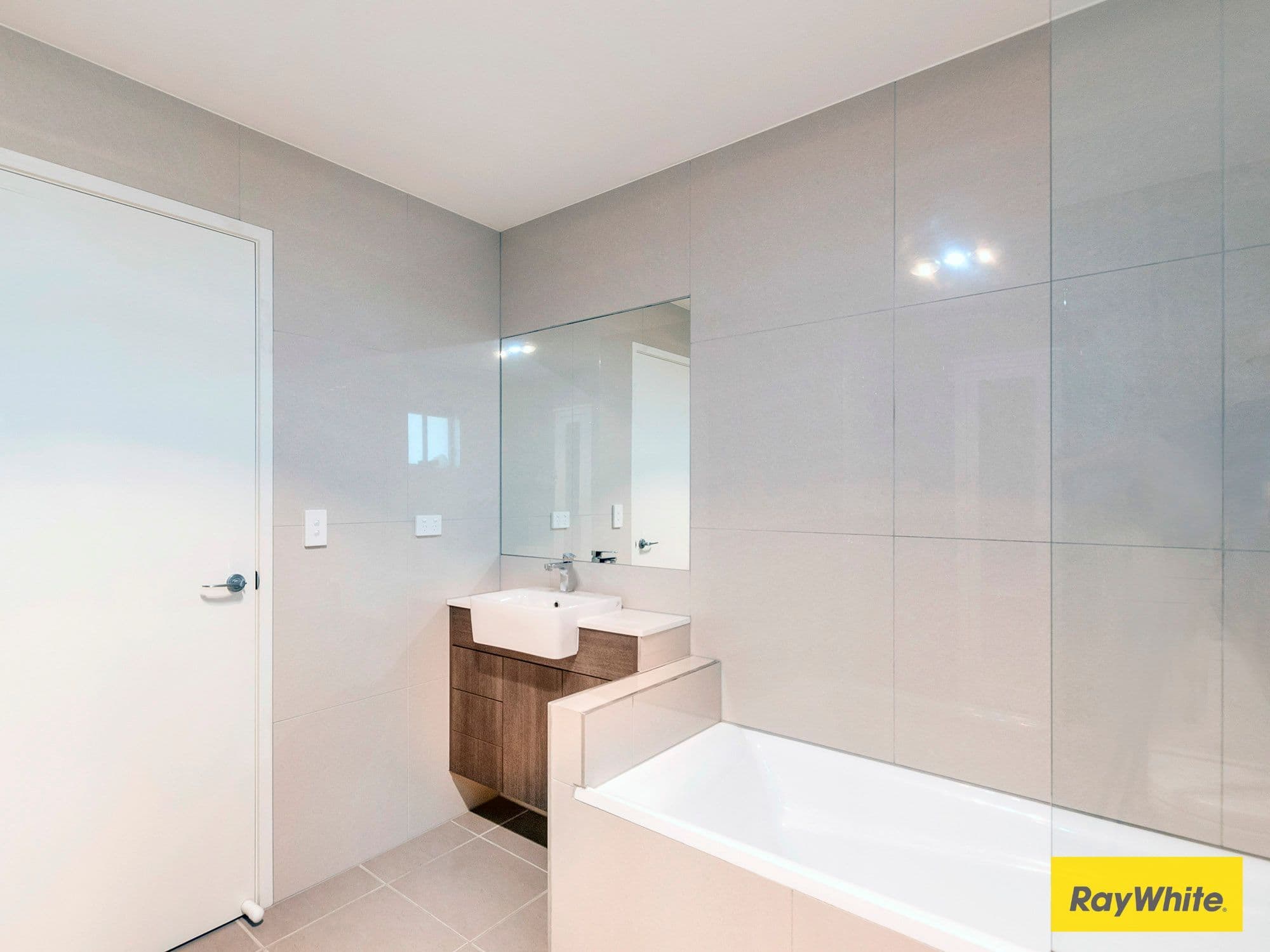 40 Berge Street, Mount Gravatt QLD 4122, Mount Gravatt - Thumbnail 5