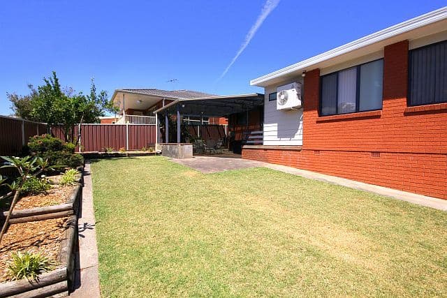 42 Flinders Road, GEORGES HALL NSW 2198, Georges Hall - Thumbnail 7