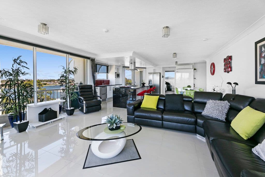 56 Hooker Boulevard, Mermaid Waters QLD 4218, Mermaid Waters - Thumbnail 7