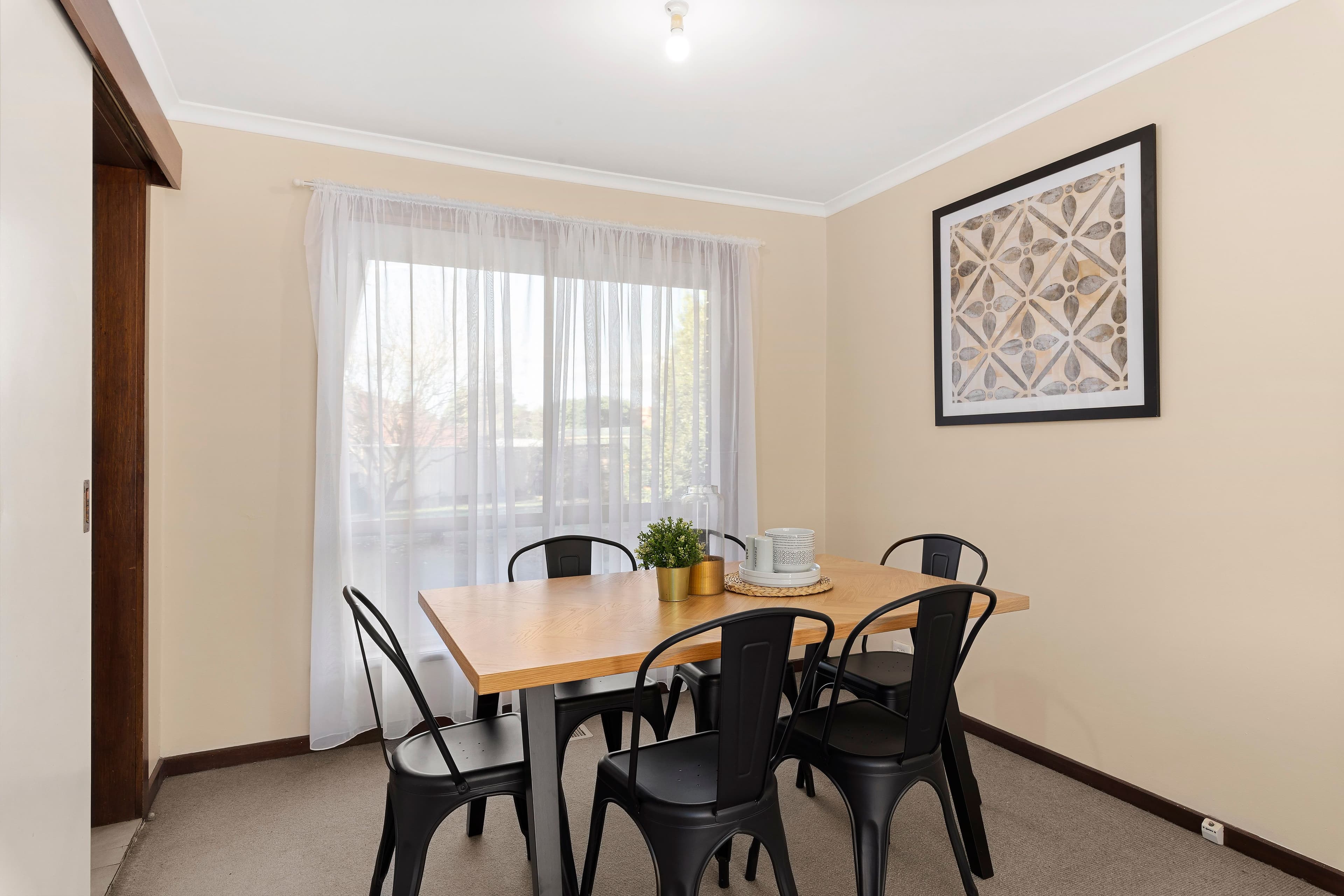 4 Protea Court, Mill Park VIC 3082, Mill Park - Thumbnail 3