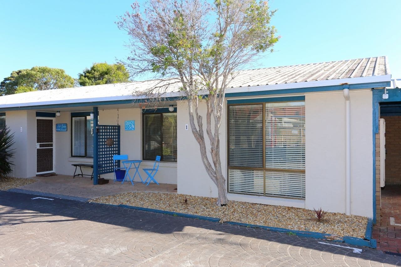 2-4 Park Street, Cowes VIC 3922, Cowes - Image 1