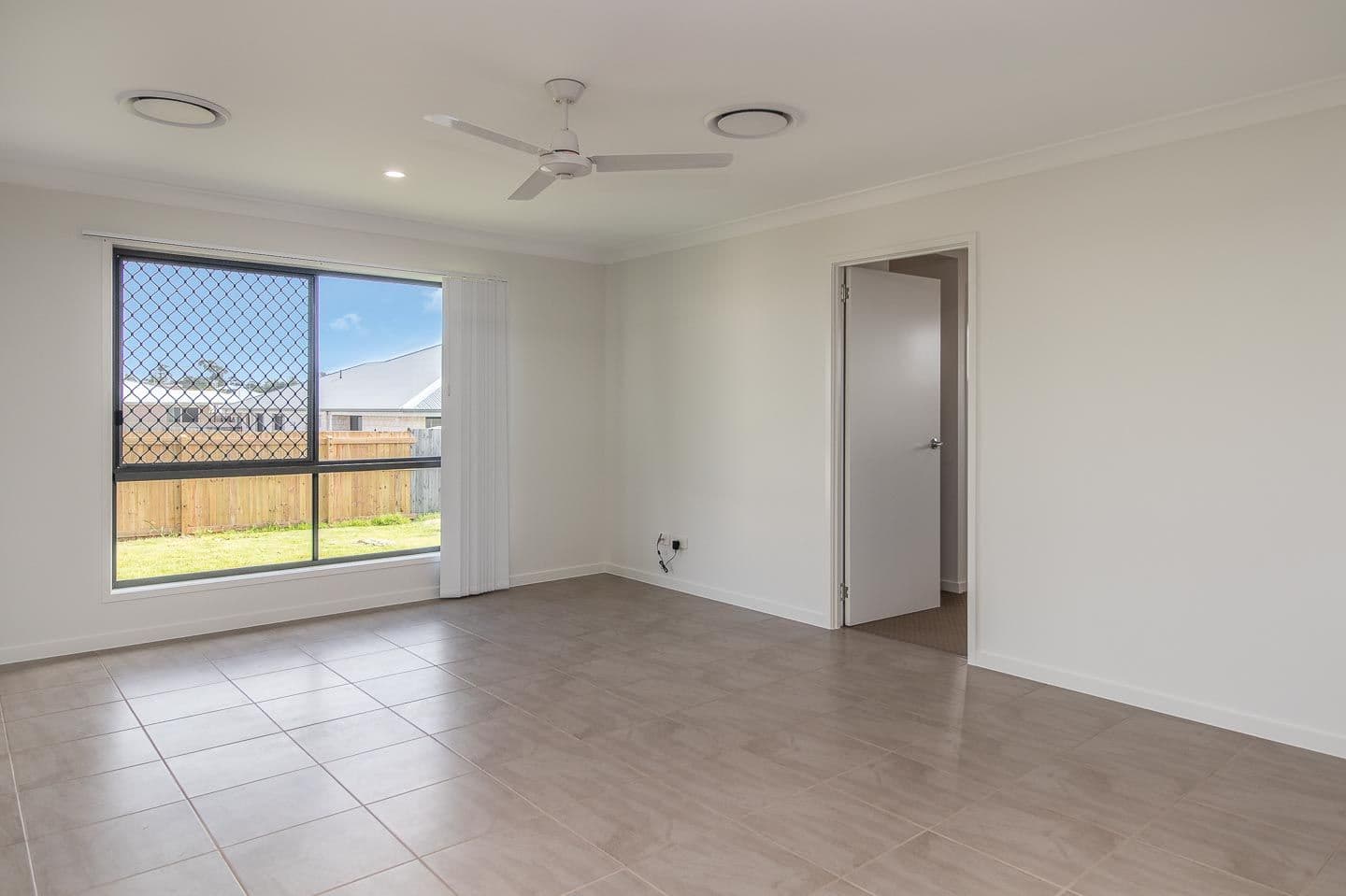 33 Hythe Street, Pialba QLD 4655, Pialba - Thumbnail 3