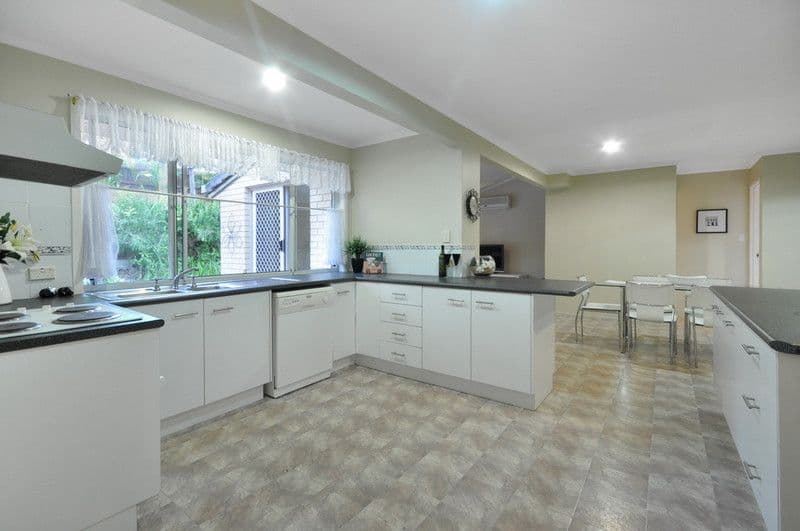 25 Karloff Drive, STAFFORD HEIGHTS QLD 4053, Stafford Heights - Thumbnail 5