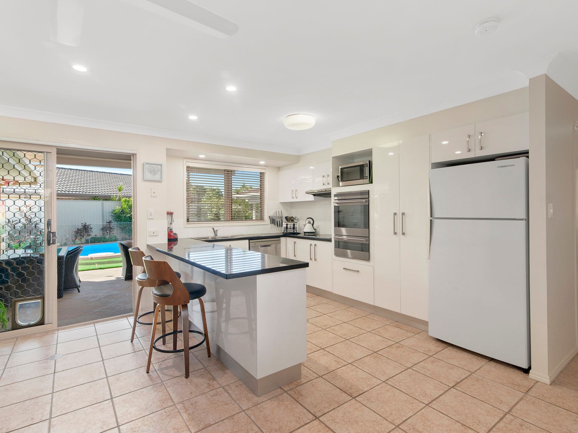 12 Blackbean Court, Elanora QLD 4221, Elanora - Thumbnail 5