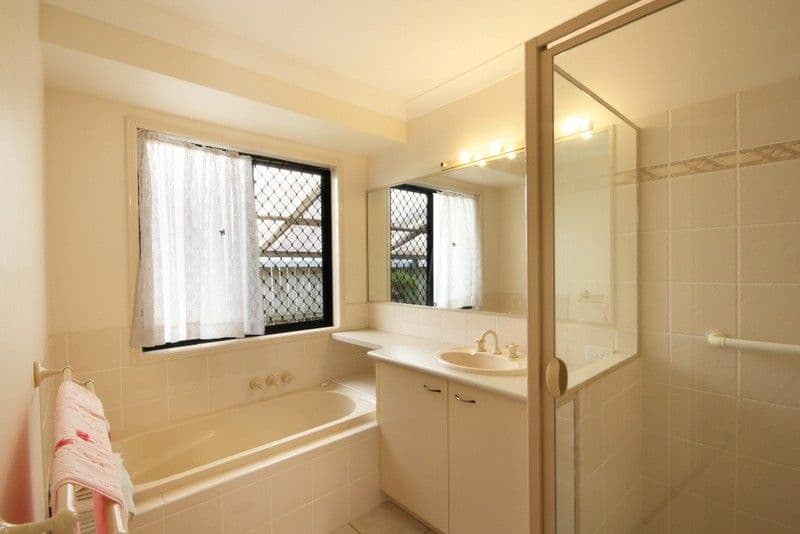 35 Mimosa Crescent, CURRIMUNDI QLD 4551, Currimundi - Thumbnail 8