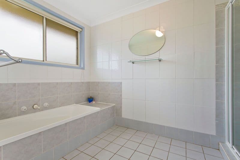 8 Kathleen Court, BERKELEY VALE NSW 2261, Berkeley Vale - Thumbnail 7