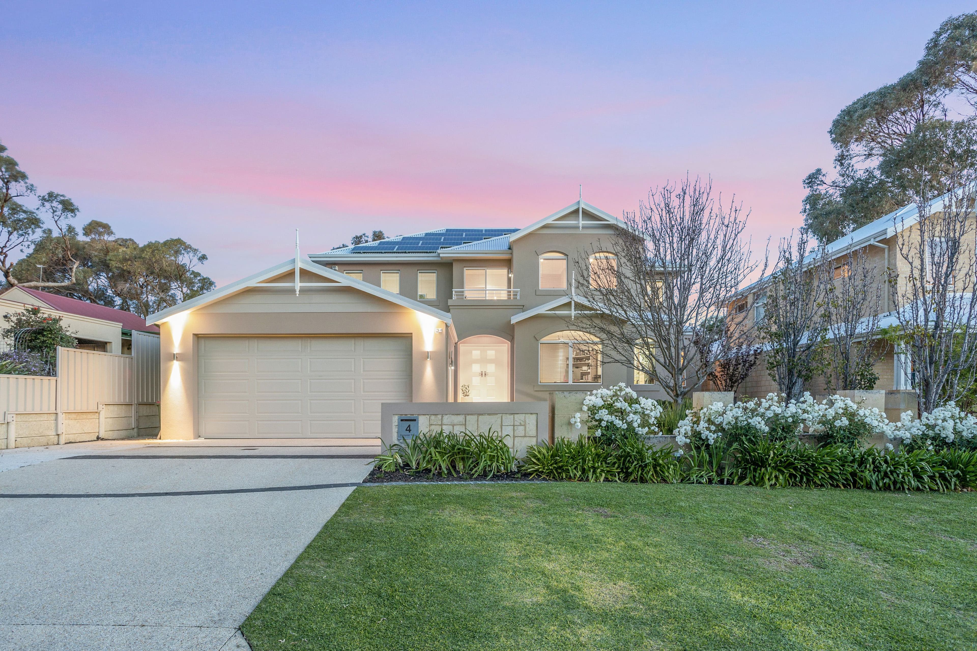 4 Dempster Place, Sorrento WA 6020, Sorrento - Image 1