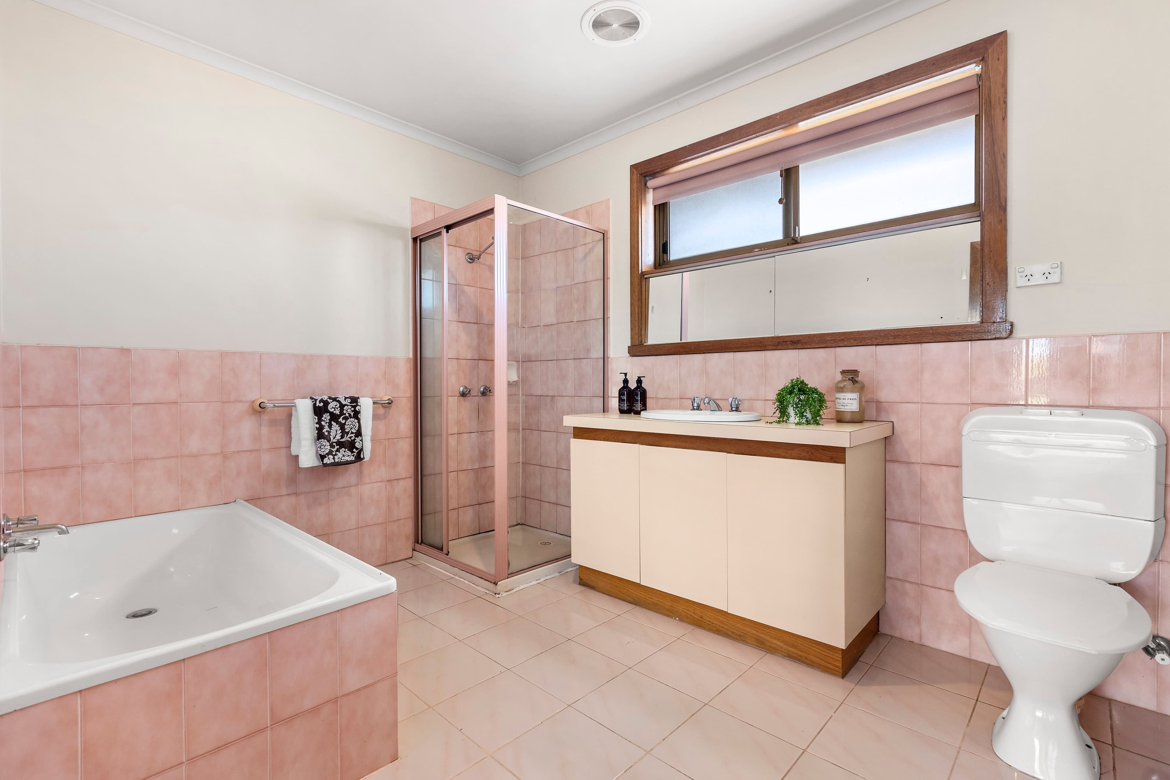 1 Clapham Road, Hughesdale VIC 3166, Hughesdale - Thumbnail 8