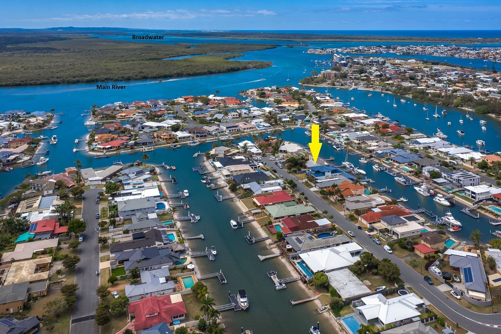 17 Drysdale Place, Paradise Point QLD 4216, Paradise Point - Thumbnail 3