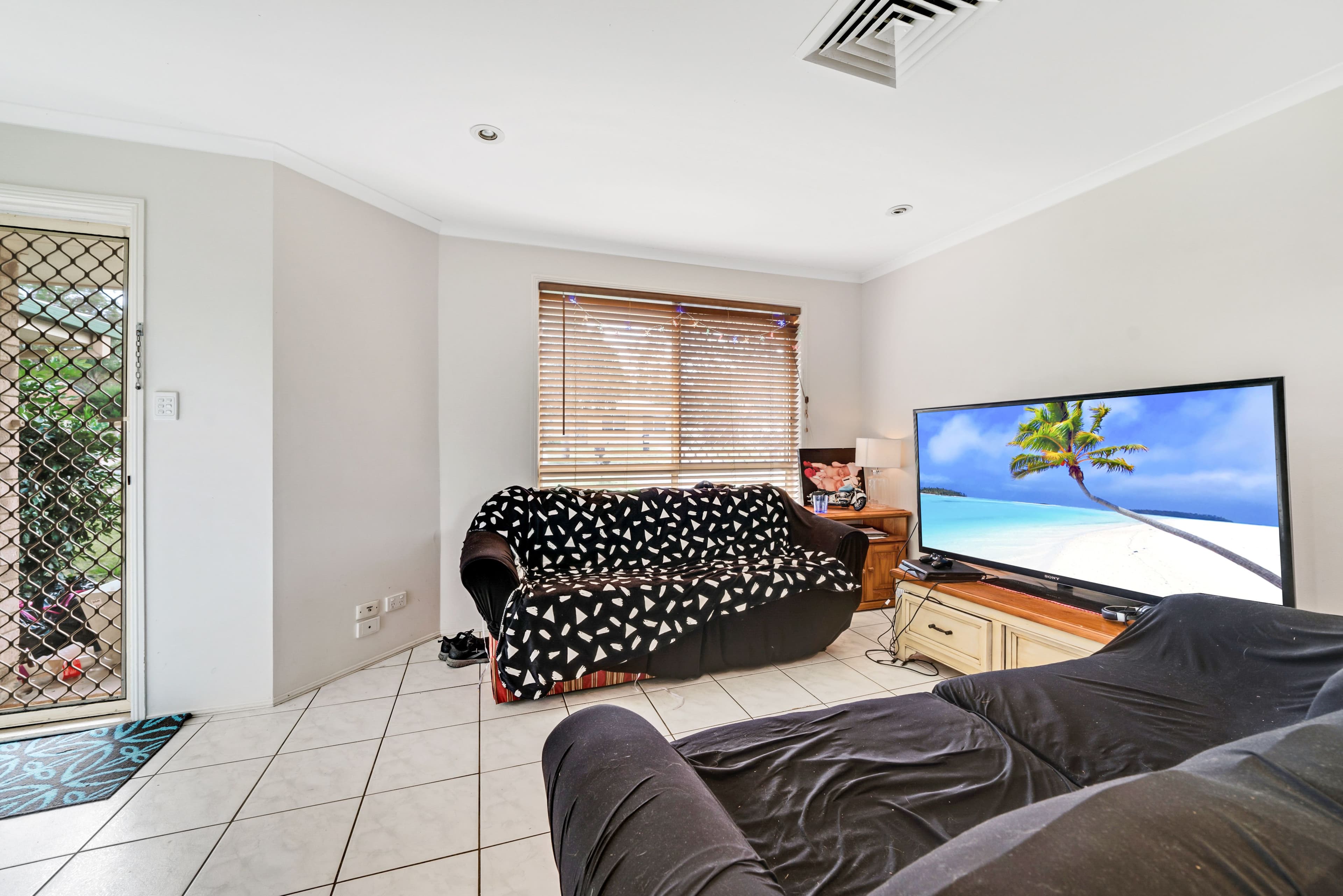 37 Murrumbidgee Street., Hillcrest QLD 4118, Hillcrest - Thumbnail 2