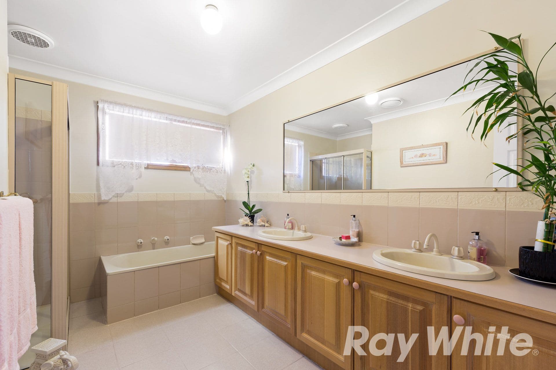 3 Sandhurst Court, Eltham VIC 3095, Eltham - Thumbnail 7