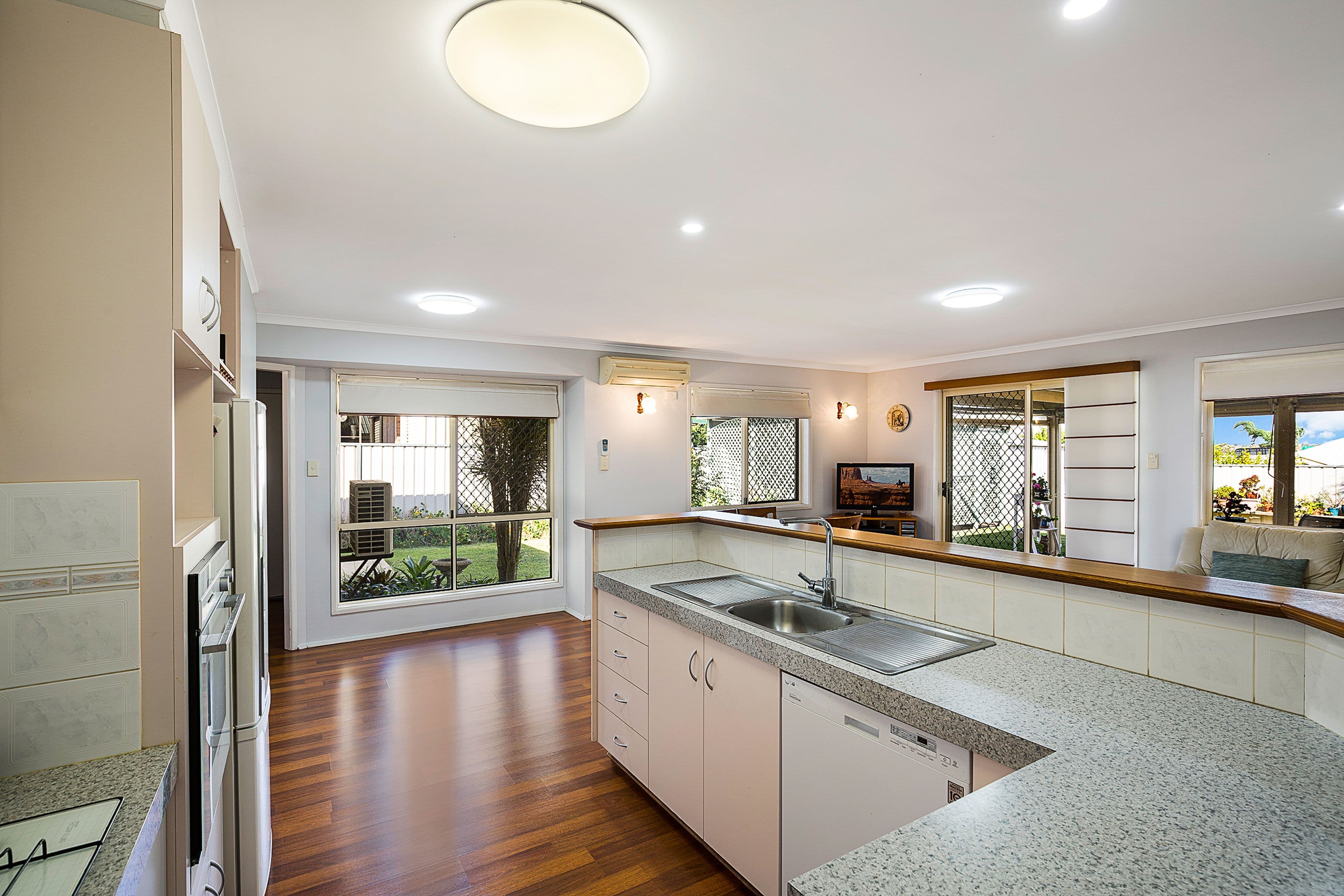 30 Catalina Drive, Wilsonton QLD 4350, Wilsonton - Thumbnail 5