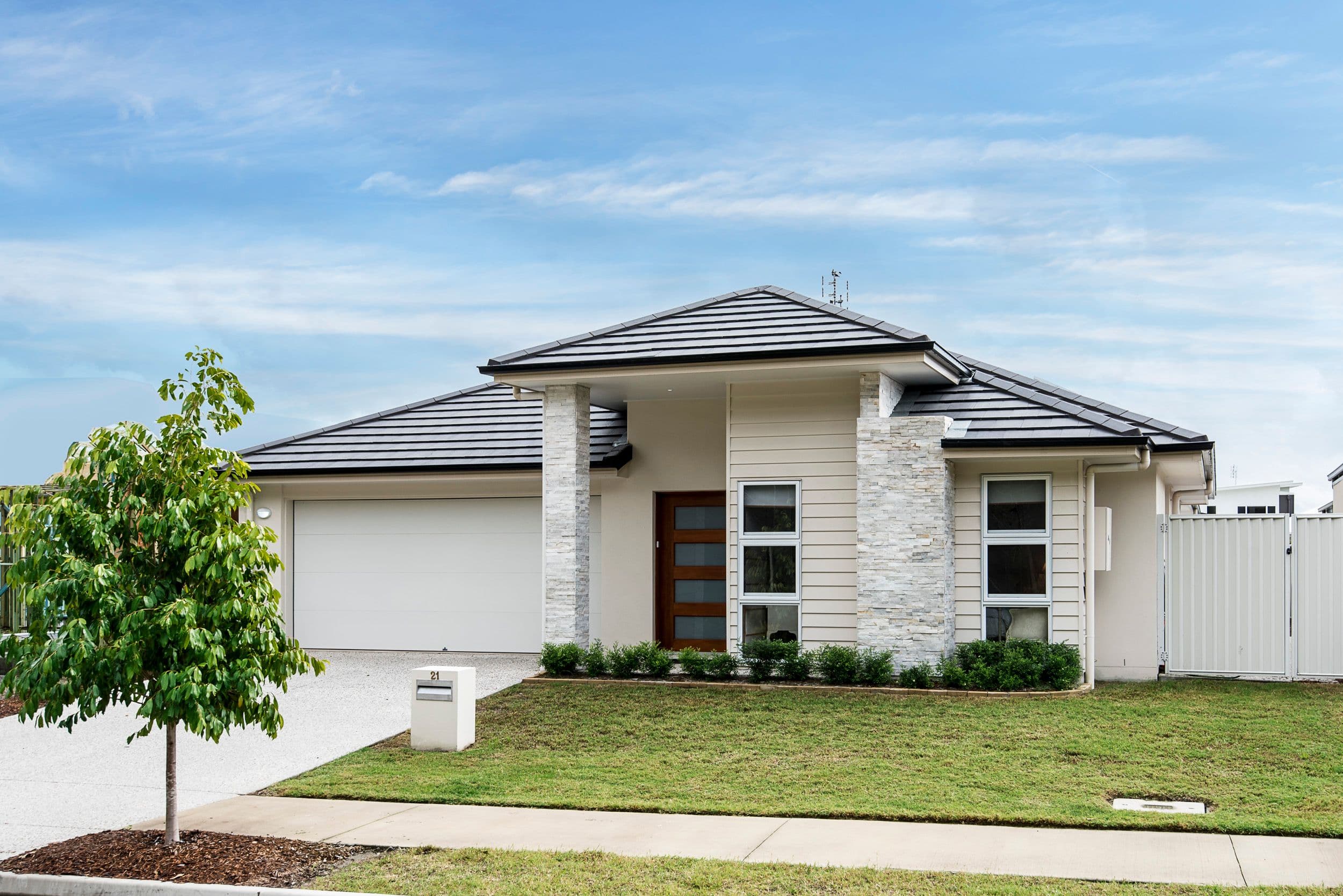 21 Bells Esplanade, Pelican Waters QLD 4551, Pelican Waters - Thumbnail 2