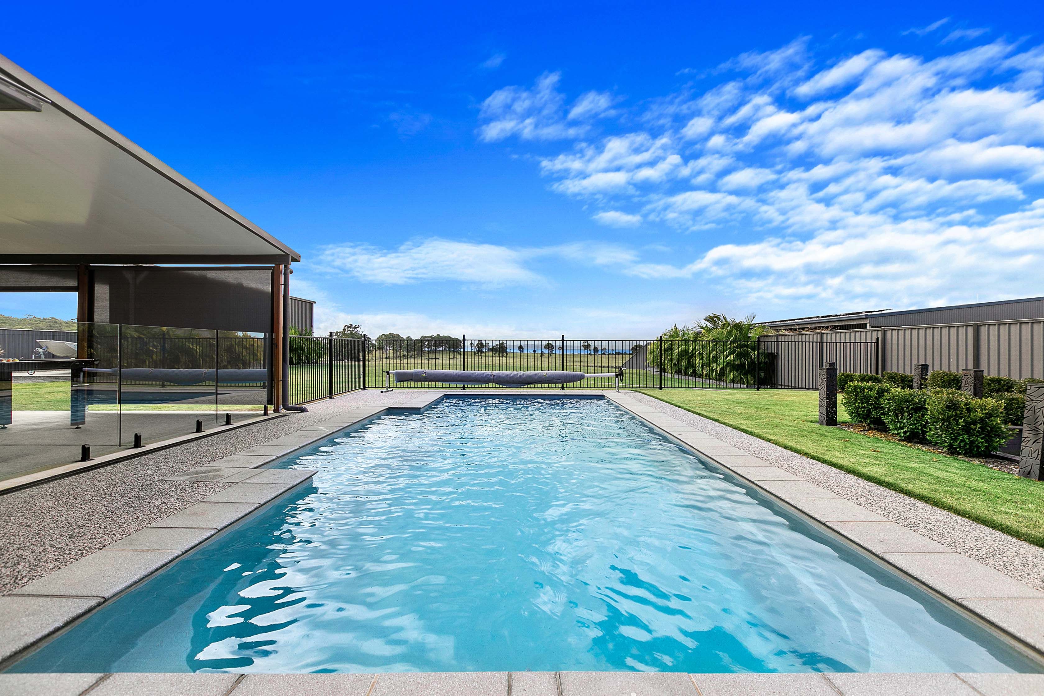 7 Catalina Court, BOORAL QLD 4655, Booral - Thumbnail 2