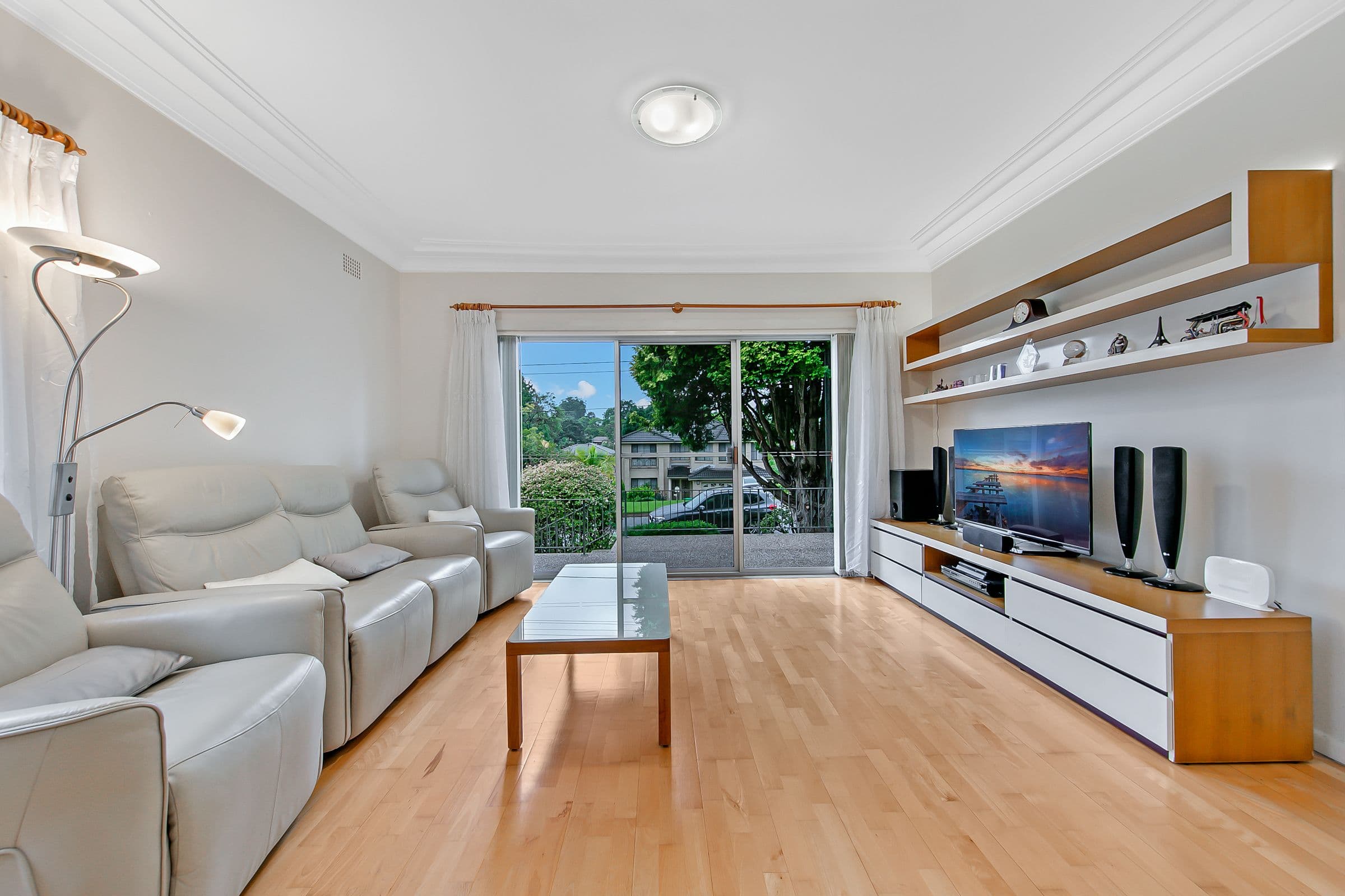 14 Hills Avenue, Epping NSW 2121, Epping - Thumbnail 2