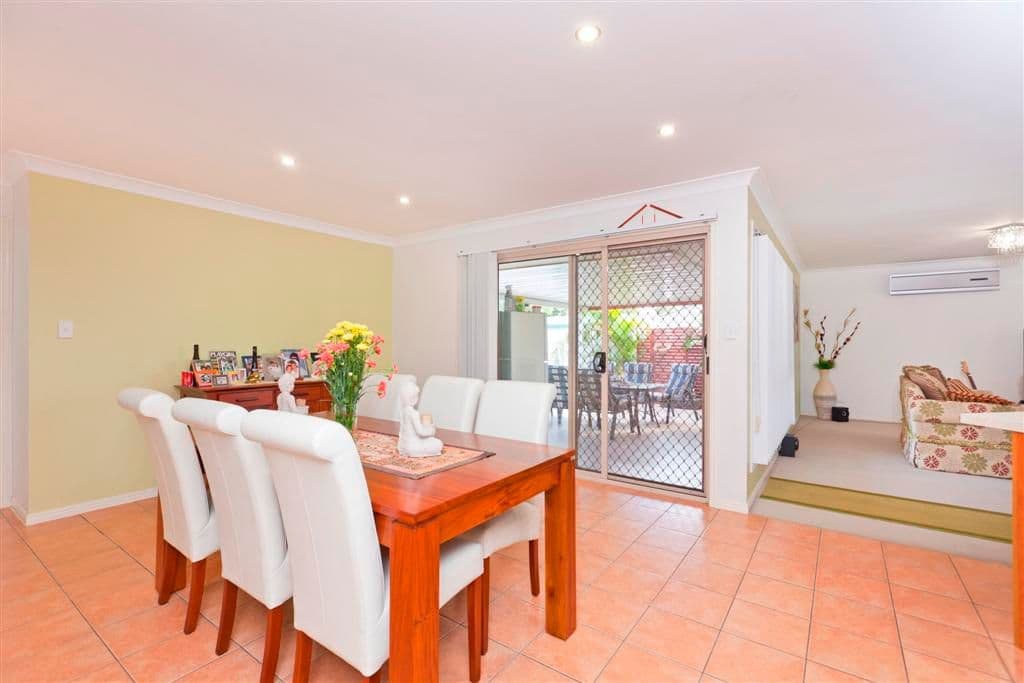 15 Manor Crescent, WAKERLEY QLD 4154, Wakerley - Thumbnail 6